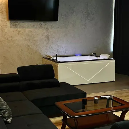 Διαμέρισμα Black Pearl Jacuzzi