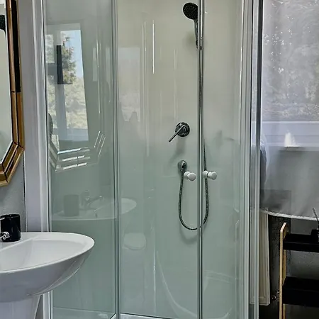 Διαμέρισμα Black Pearl Jacuzzi *